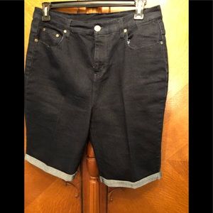 New denim jean shorts